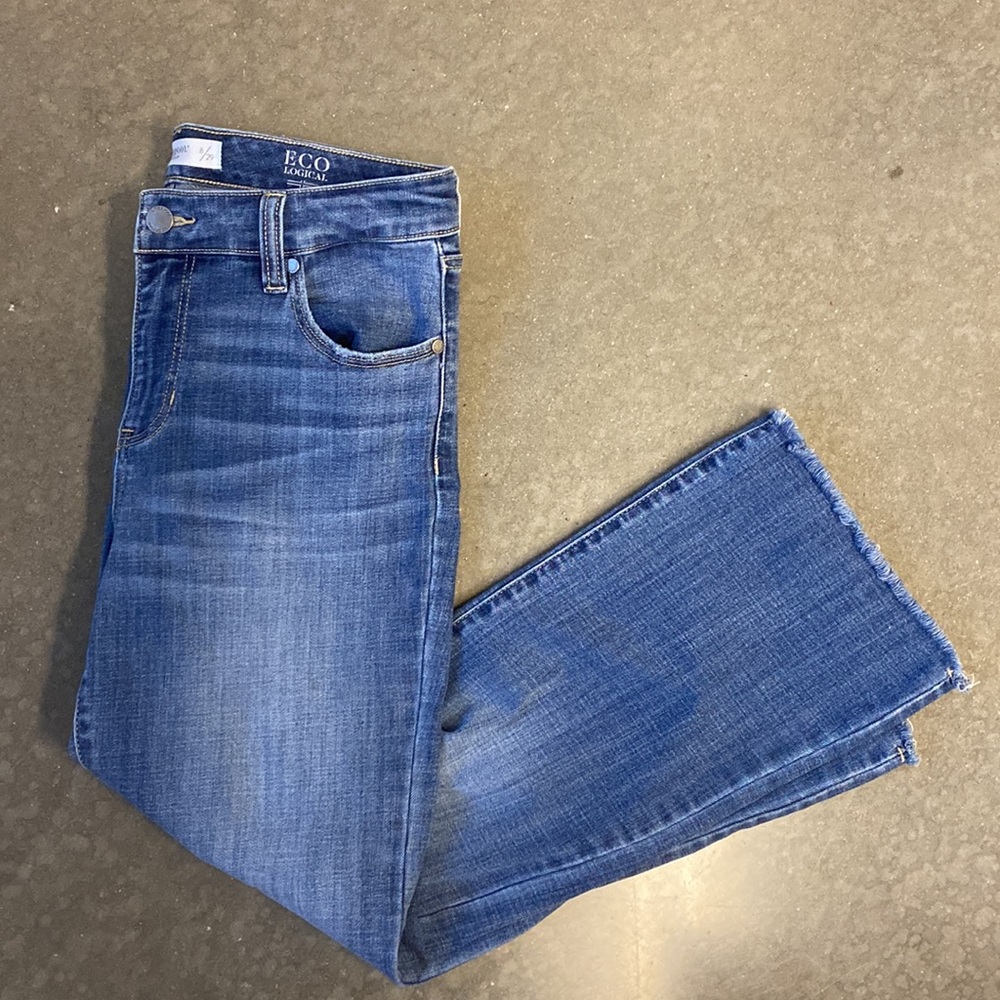 Liverpool Los Angeles jeans 8 / 29 dark wash crop flare